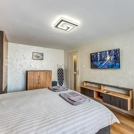 Rhodope Escape - Modern 1br With Balcony & Free Parking Szmoljan