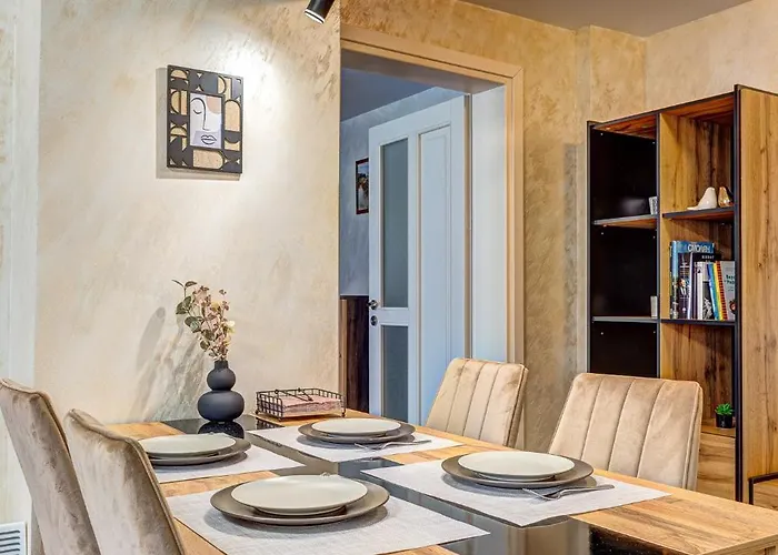 Rhodope Escape - Modern 1br With Balcony & Free Parking